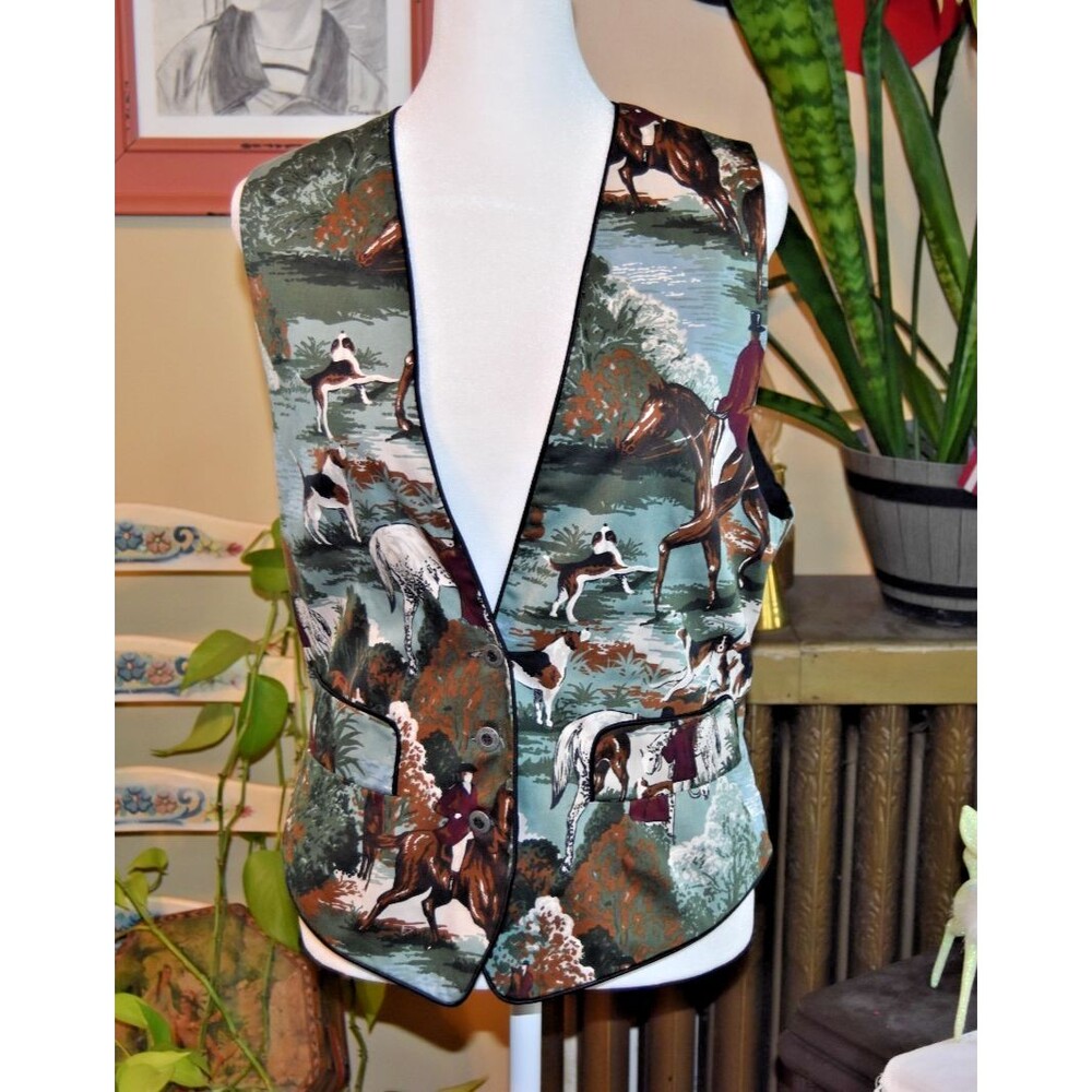 Vintage 80s Crazy Horse Liz Equestrian Vest The Hunt Button Back Size Medium